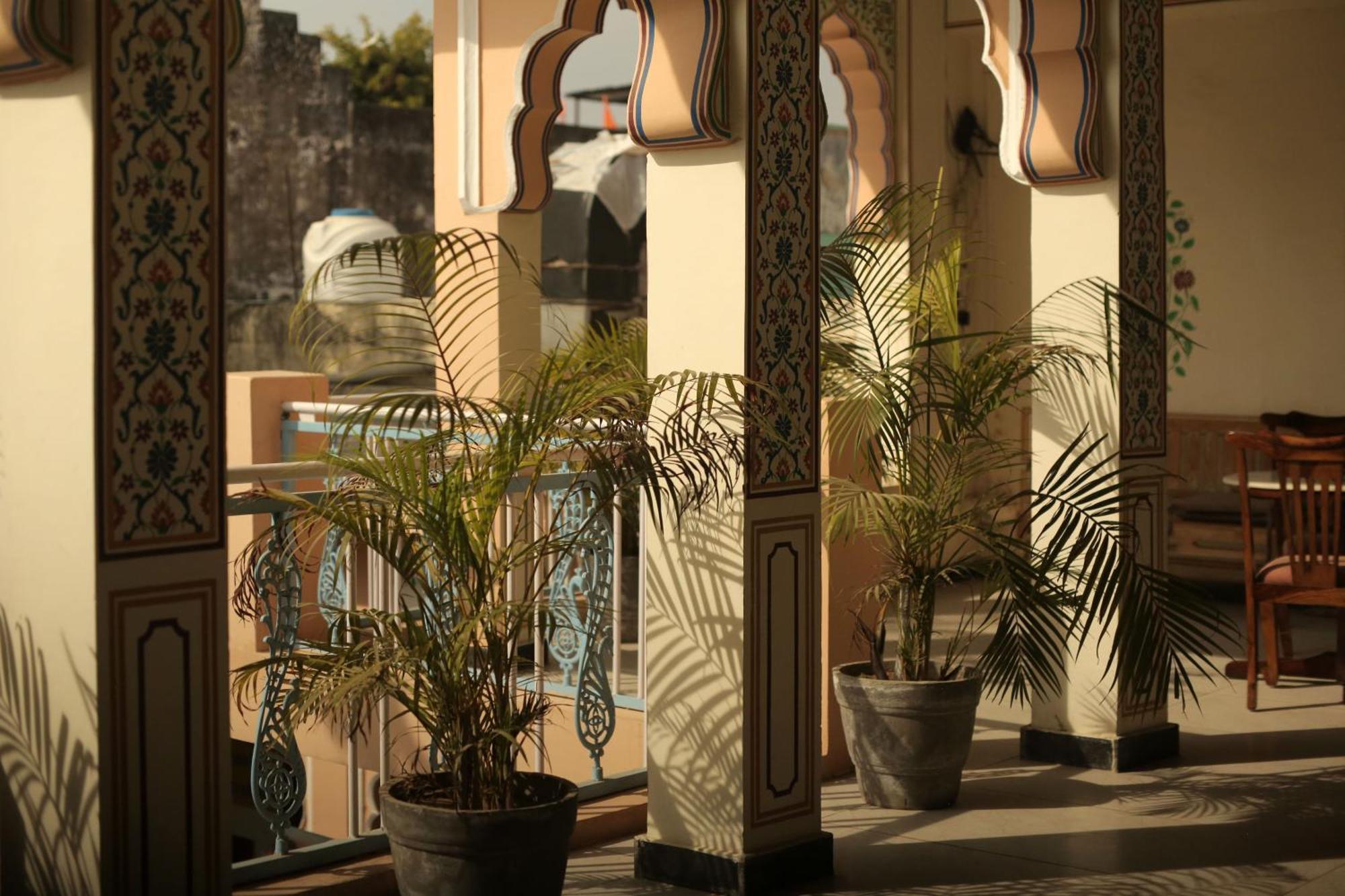 Kothipushkar Bed & Breakfast Exterior photo